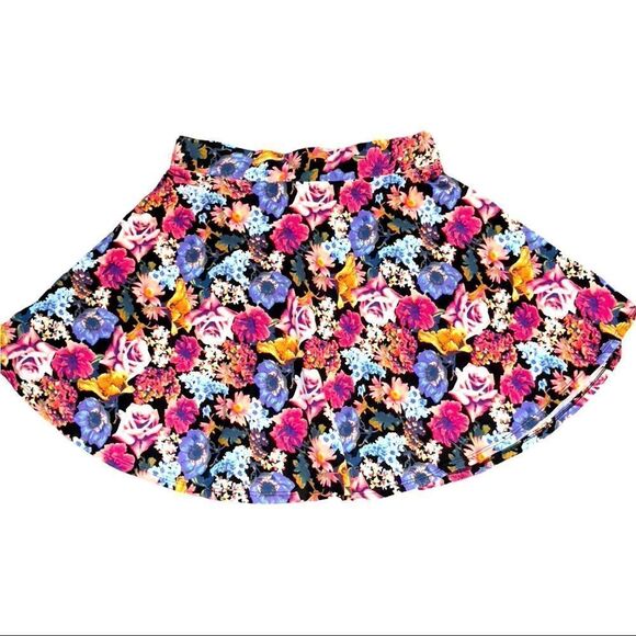 Ultra Teeze Jersey Floral Flowy Mini Skirt Size XL New - Picture 1 of 12
